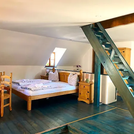 Hrad Vildstejn 3* Skalná